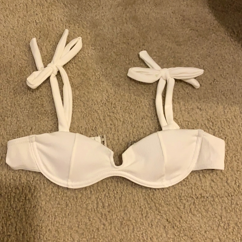 White Bathingsuit Top